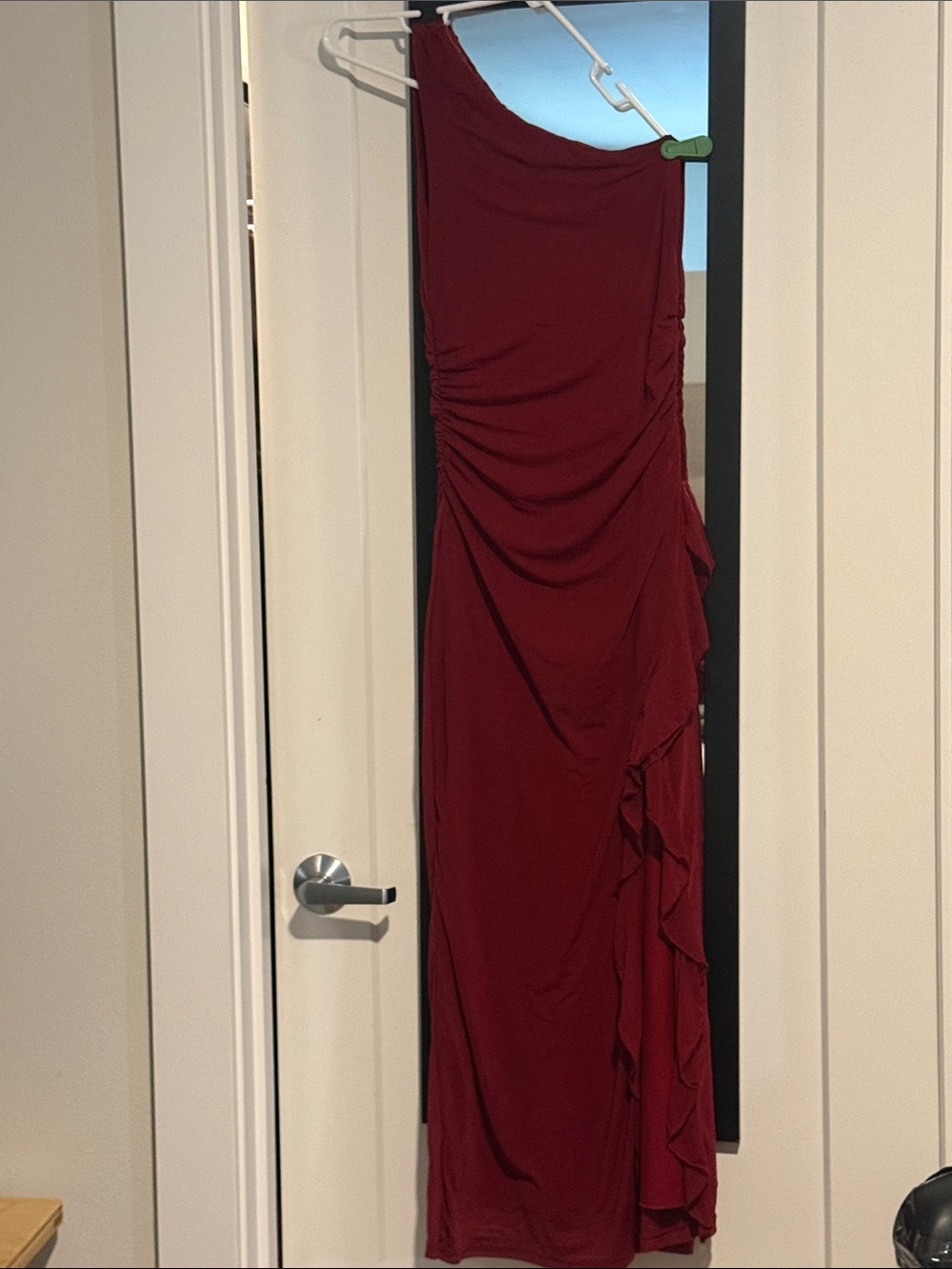 One-Shoulder Ruched Maxi Dress - Red - Picture 4 of 7